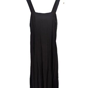 Vince Camuto Black Tiered Maxi Dress Size M Square Neck Smocked Wide Strap Flowy